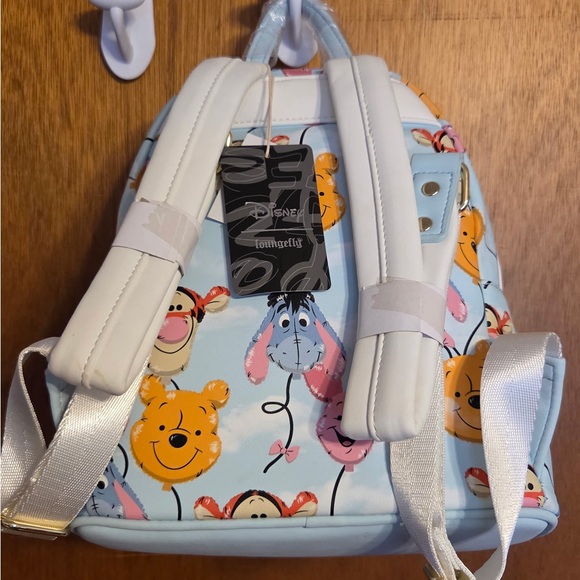 Loungefly Backpack - Winnie the Pooh Balloons - Picture 2 of 4